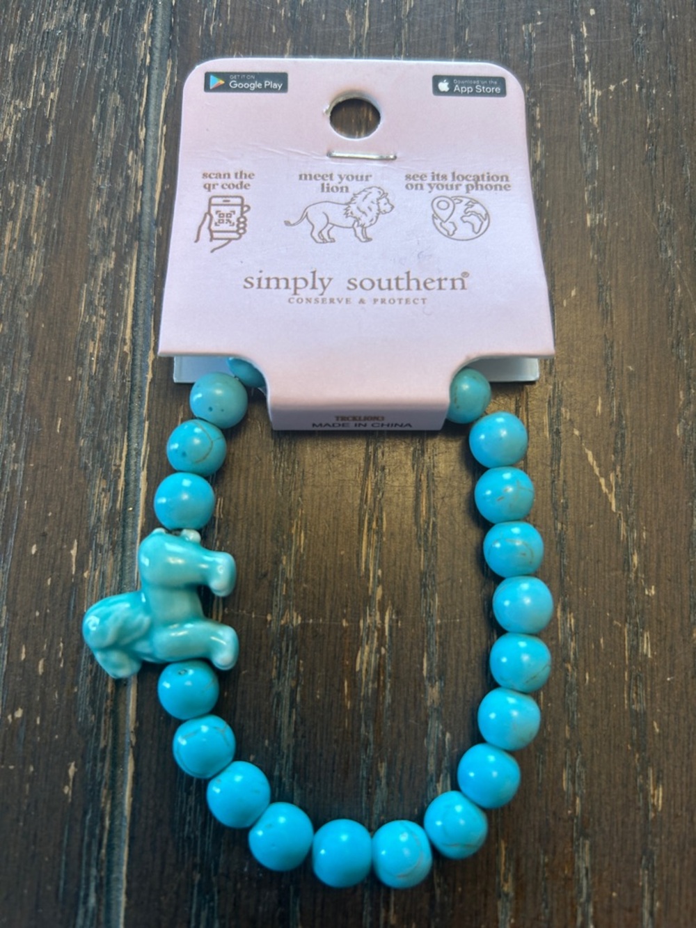 Simply Southern Turquoise lion Bead Stretch Bracelet